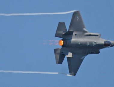 Πήρε το F-35 το ελεύθερο για περισσότερους ακροβατικούς ελιγμούς;